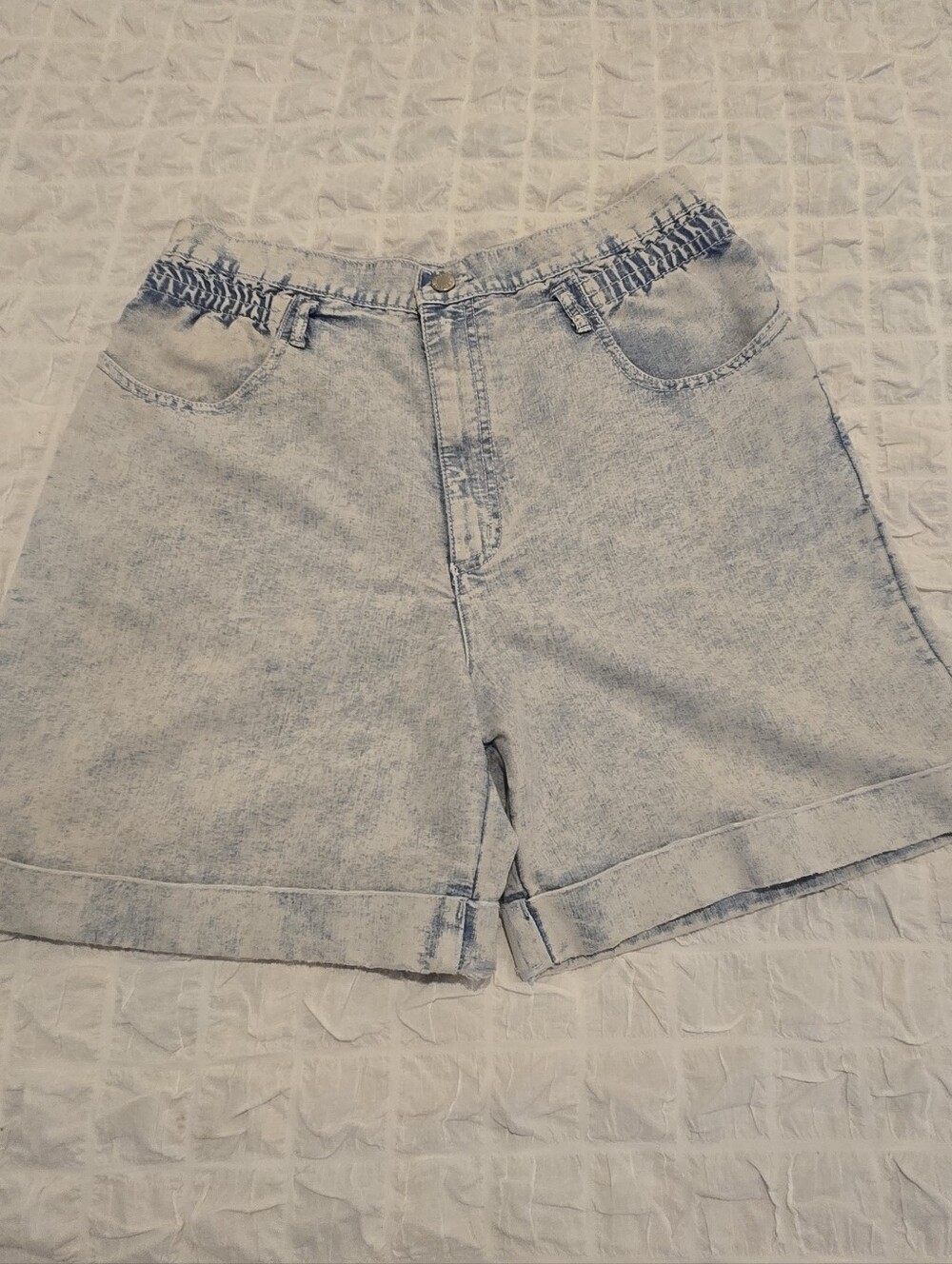 Vintage Gitano Denim Shorts Women's Size 14 Light Wash Elastic Waist Cuffed